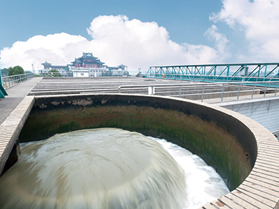 生活污水處理設(shè)備如何減少占地能耗？常用填料有什么？